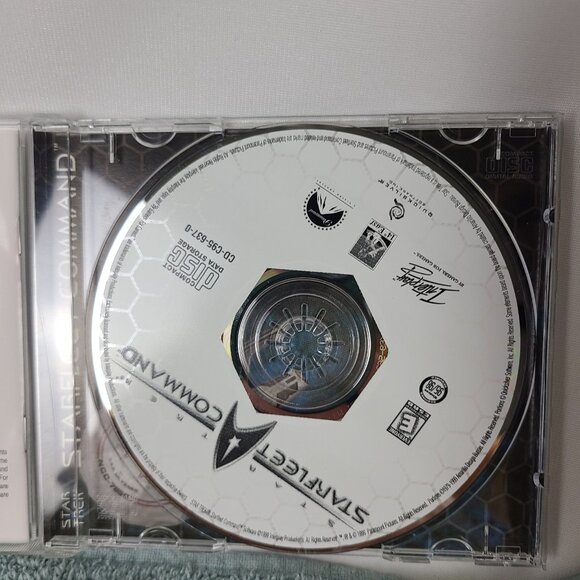 Star Trek Starfleet Command Big Box PC Video Game Complete w/ CD, Manuals, Guide - Picture 4 of 10